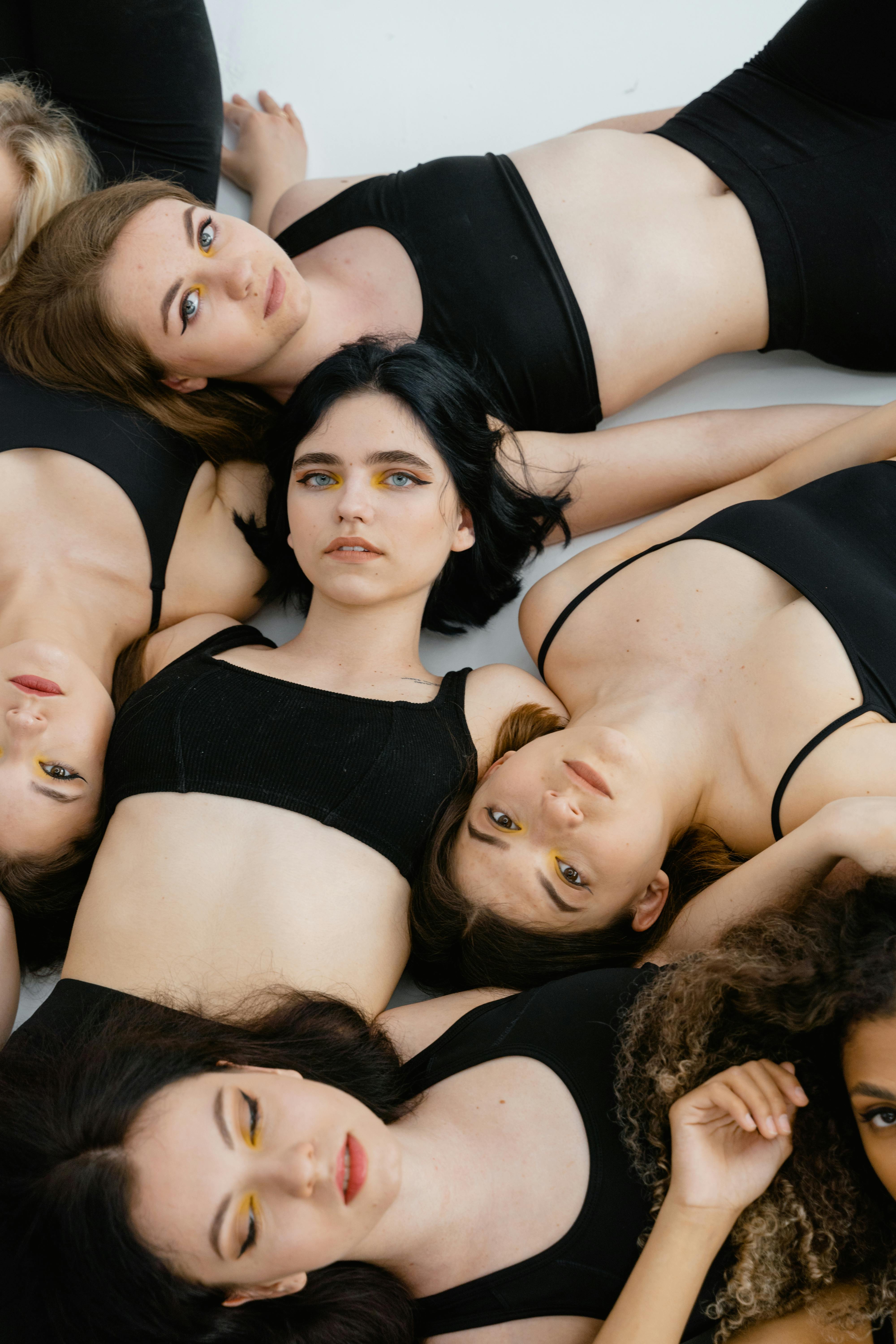 本周榜单第1名海报